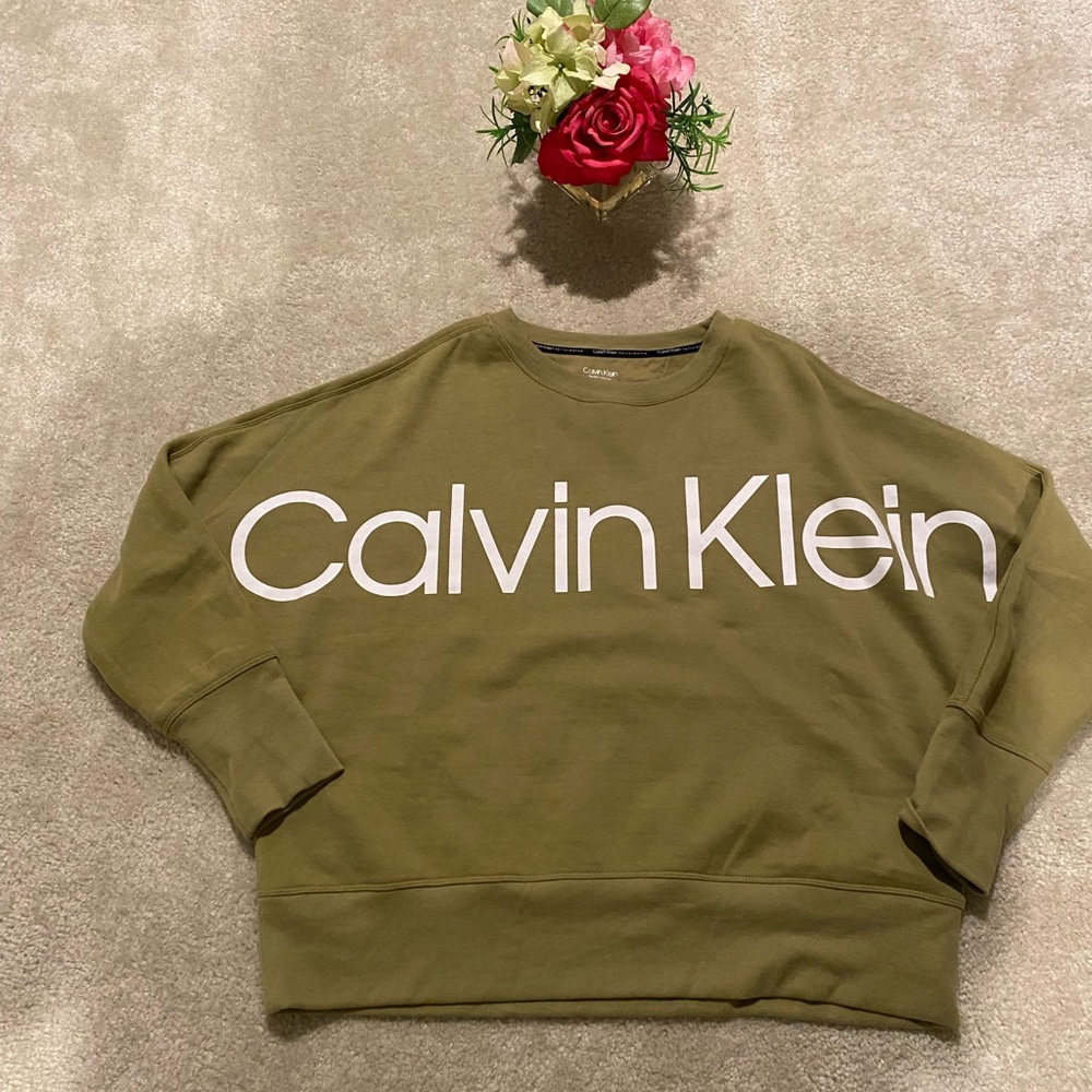 Calvin Klein sweat shirt 🖤